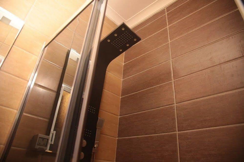 Fryburg Suites Aliayabiagba Eksteriør billede